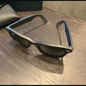 Ray Ban Leather Wayfarer NIB Polarized